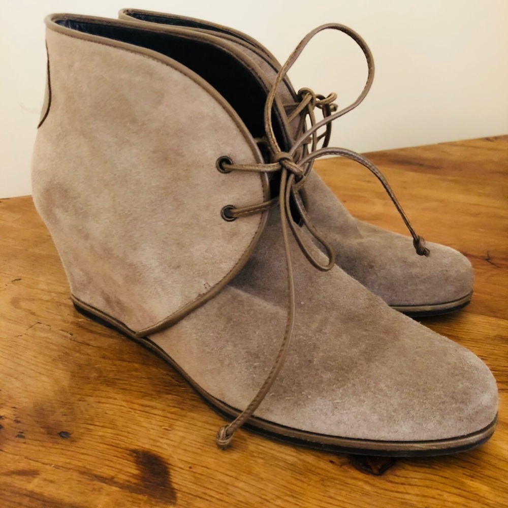 Stuart Wiseman Boot Wedge Sneaker Lace Up Suede